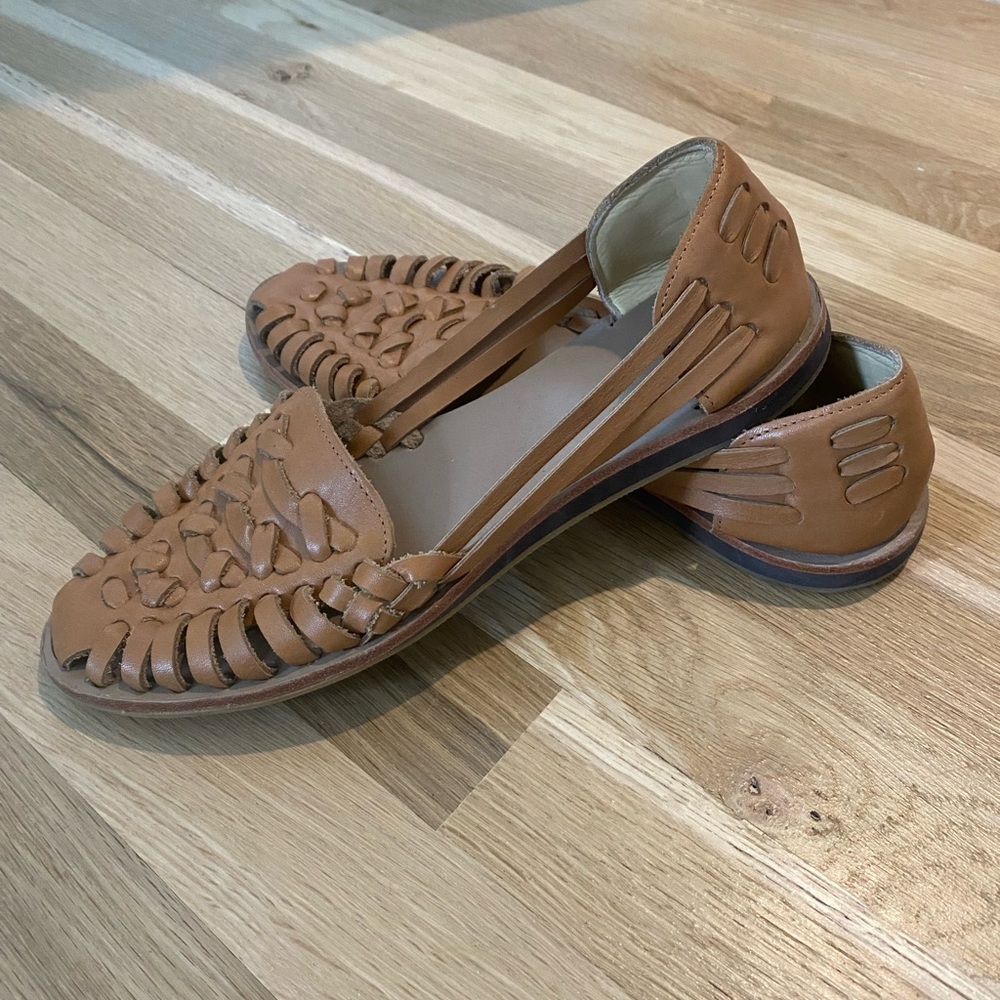 Nisolo Huarache Sandal - size 8 Almond